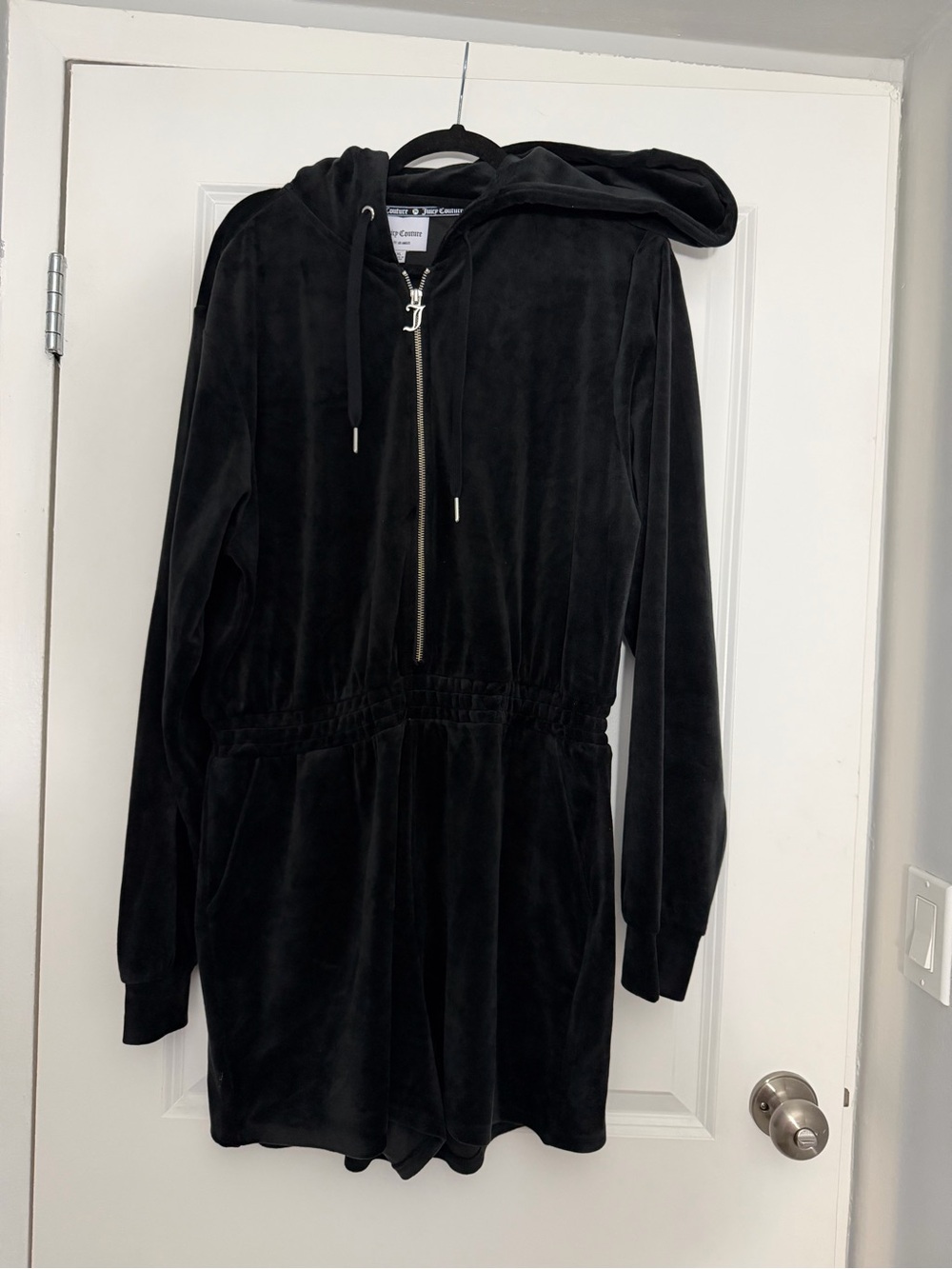 NWOT Juicy Couture Black Velour Romper XL - Picture 2 of 8